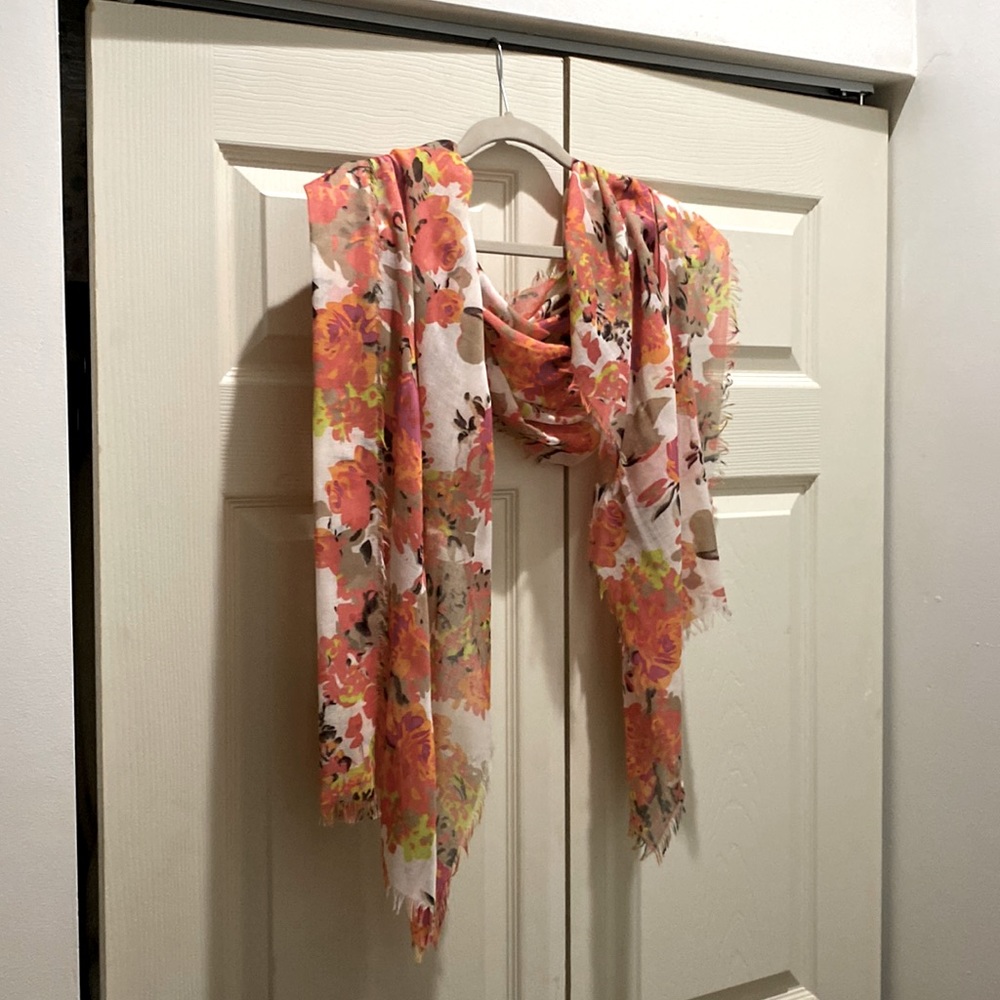 Spring scarf